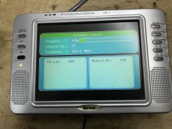 Comparison of small displays 7" 8" for monitoring and more, measurements
