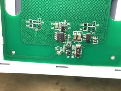 Zestaw RF pilot "włącznik" na baterie i przekaźnik do schowania w puszce (niby WiFi?)