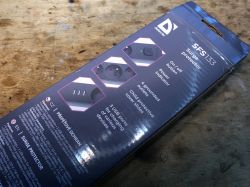 Inside the surge protector strip and USB power supply test - SFS133 Defender Surge Protector