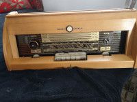 Radio Siemens, model nieznany - podłączenie przewodu zasilającego