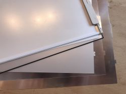 Drugie życie LEDów z pod¶wietlenia matrycy LCD oraz wnętrze tej matrycy Drugie życie LEDów z pod¶wietlenia matrycy LCD oraz wnętrze tej matrycy