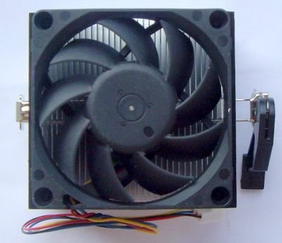 ASUS M2N-MX - ASUS (M2N-MX) 5200 2x2,700 wyłacza się pod obciążeniem i
