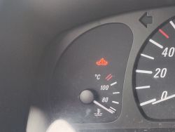 Opel Agila A 1.2 75KM/55kw - Szarpie autem po zapaleniu się kontrolki