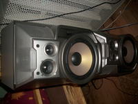 fajny sprzęt do domu - mam kolumny sony i wzmacniacz.