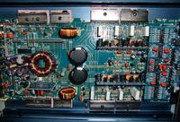 Wzmacniacz samochodowy - jaka moc w RMS?