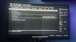 Ekran BIOS w trybie zaawansowanym z ustawieniami bootowania.