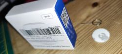 Sensor packaging with label and accessories Packaging of temperature and humidity sensor with accessories