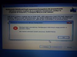 Jak naprawić ciemny ekran przy starcie Windows 10 Pro?