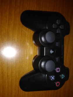 PS3 Slim Pad Connectivity Issue: Wireless Function Non-Responsive, Works Only Via Cable