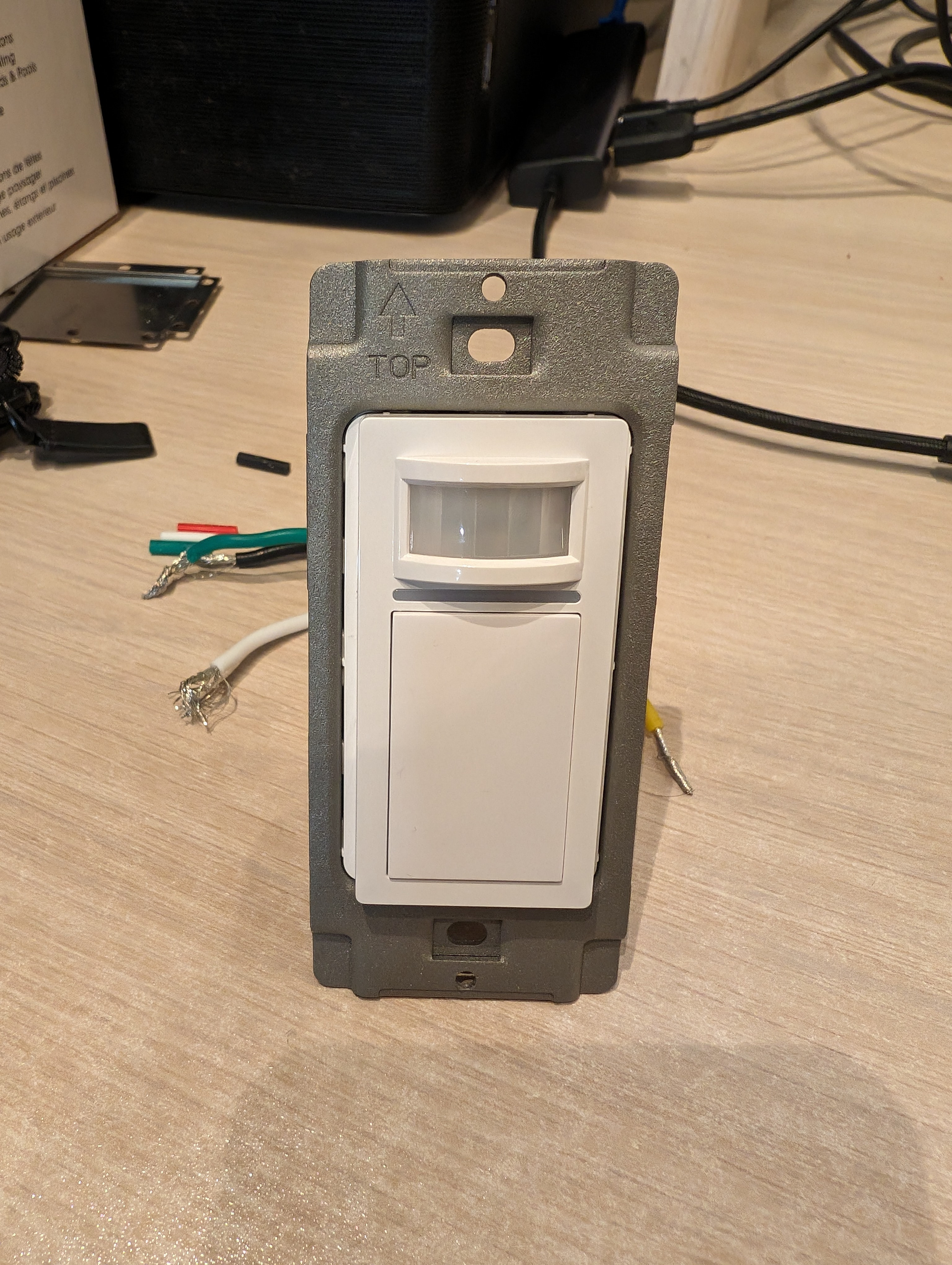 [bk7231n / cbu / mcu] Milfra MFA05F Motion Sensor Light Switch ...