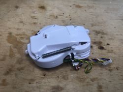 Wnętrze odkurzacza smart/robota sprzątającego z WiFi Medion 13277