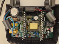 Szukam schematu blokowego oraz okablowania ładowarki Schumacher SCI10