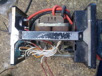 Fiat Seicento - Prostownik ładuje akumulator dużym prądem od początku.