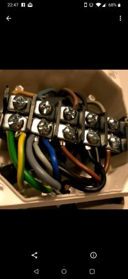 Bosch PIE631FB1E Board Connection for 3-phase Installation: Wire Role & Fuse Replacement