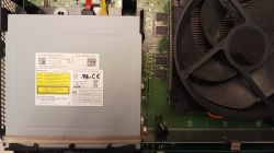 Czy do wymiany napędu w XBOX One potrzebuję klucza?