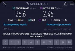 Zrzut ekranu z wynikami testu prędkości internetu z aplikacji Speedtest.