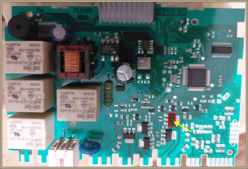 Bosch SGV4613 - nabiera wody tylko do płaszcza i przechodzi w tryb mycia