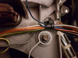 Zanussi TA 833V - bęben przeskakuje i nie wiruje, programator działa