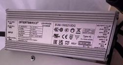 Zasilacz LED Inventronics EUM-150S210DG z opisem parametrów technicznych na obudowie.