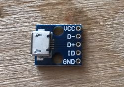 Obudowa pod miniserwer oparty na Banana PI M1+ i dysku SSD 2.5" Obudowa pod miniserwer oparty na Banana PI M1+ i dysku SSD 2.5"