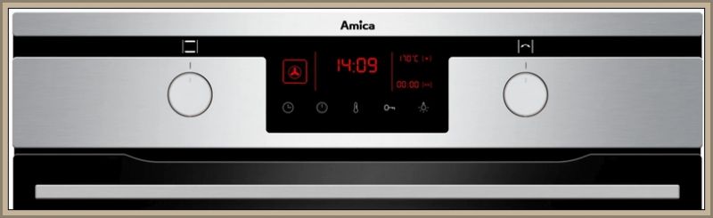 Piekarnik Amica Integra EB7654A+ z panelem sterowania.