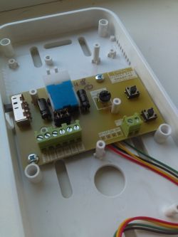 Jak podłączyć Domofon Cyfral Smart 5P bez schematu? [Zdjęcia kabli]