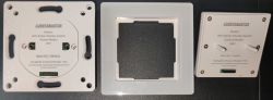 Currysmarter Gen6 Curtain Switch with Mounting Frame Front and back view of the Currysmarter Gen6 curtain switch with a mounting frame.