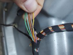 Montaż Uniwersalnego Sterownika Zamka Centralnego z Pilota Fabia I 1.4 MPI 2001r.