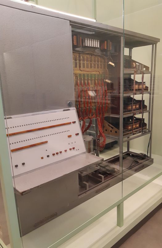 Spacer po Odrach - komputerach zaprojektowanych i zbudowanych w Polsce