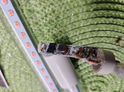 Oprawy do żarówki LED T5 1149mm - podłączenie i zastosowanie w hodowli roślin