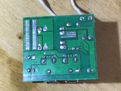 Podwójna ładowarka USB (5V, 2.1A) do puszki Adelid Quadra QR-USBx2 Podwójna ładowarka USB (5V, 2.1A) do puszki Adelid Quadra QR-USBx2