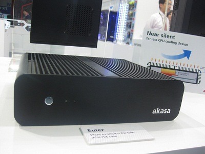AKASA Euler - niskoprofilowa obudowa Mini-ITX z pasywnym chłodzeniem