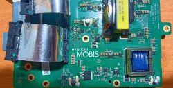 Płyta SMPS z komponentami elektronicznymi i logo Hyundai MOBIS