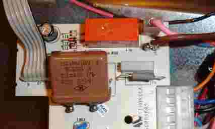 Zmywarka Ariston LSI 41 - miga prawa dioda