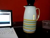 Przyjazny termos z kontrolą temperatury