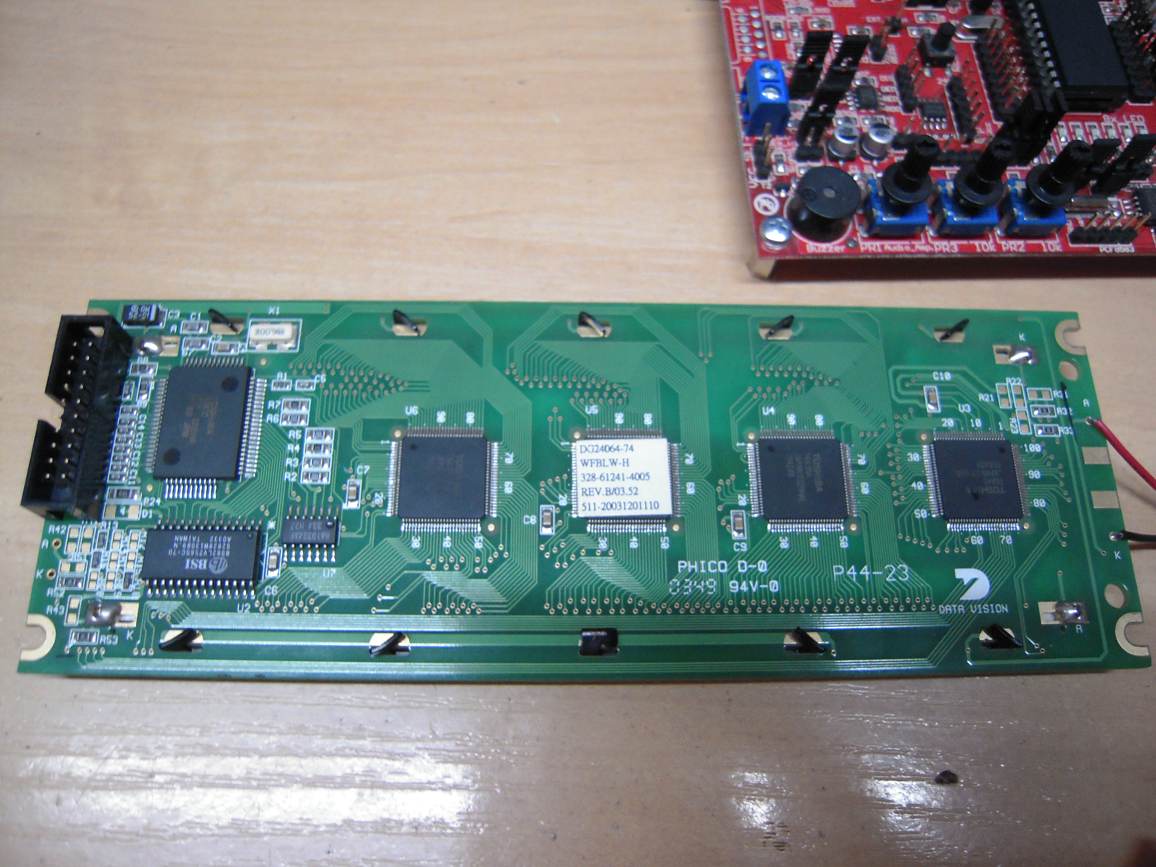 Bascom Atmega Jak podłączyć wyświetlacz DG24064-74 do ATmega w Bascom?