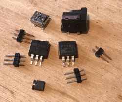 Własny zasilacz 3.3V/5V do płytki stykowej z ograniczeniem prądowym Własny zasilacz 3.3V/5V do płytki stykowej z ograniczeniem prądowym