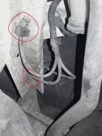 Jumper 2.2 Puma 2010 - Znalezione wolne wtyczki pod maską, brak błędów