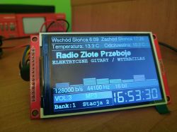 Module with a color TFT screen showing an MP3 player interface and “Radio Złote Przeboje”.