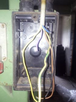 Falownik do elektrobębna podłączenie z gwiazdy na trójkąt