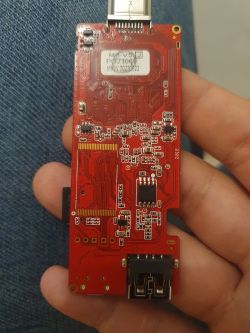 Jak naprawić łączność pada z konsolą Retro Stick 4K Lite?