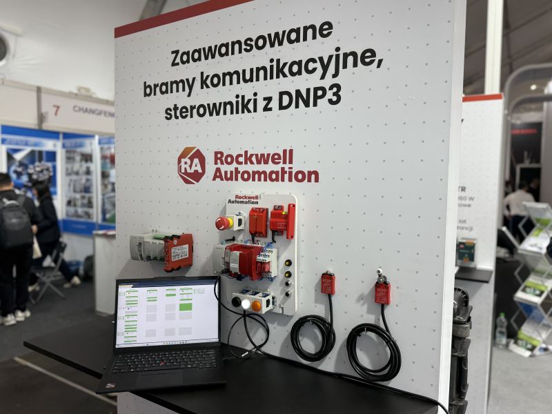 Stanowisko Rockwell Automation z bramami komunikacyjnymi i sterownikami DNP3