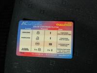 Toyota Yaris II 2007, 1.0 petrol - Leaking roof and damaged car alarm Toyota Yaris II 2007, 1.0 petrol - Leaking roof and damaged car alarm