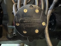 Jak zredukować napięcie z 12V na 6V w aparacie zapłonowym Dodge 1951?