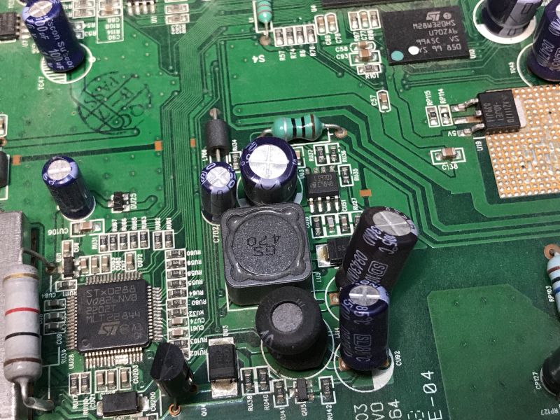 Interior of the old Polsat digital decoder Echostar DSB-717