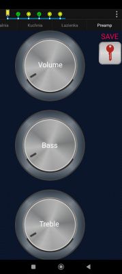 Interfejs aplikacji z trzema pokrętłami do regulacji dźwięku: Volume, Bass i Treble.