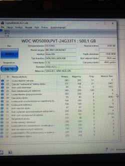 Zrzut ekranu z programu CrystalDiskInfo pokazujący dane S.M.A.R.T. dysku twardego WDC WD5000LPVT z temperaturą 36°C.