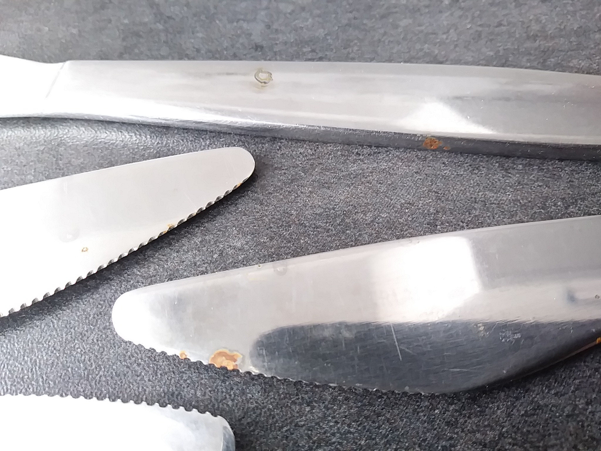 Rust spots on cutlery causes and solutions when washing in the dishwasher