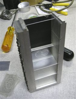 Non-Linear Systems Model 481 - od podszewki Non-Linear Systems Model 481 - od podszewki