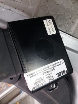 Audi a4 b6 avant głośniki nie grają brak wyprowadzenia przewodów do tyłu